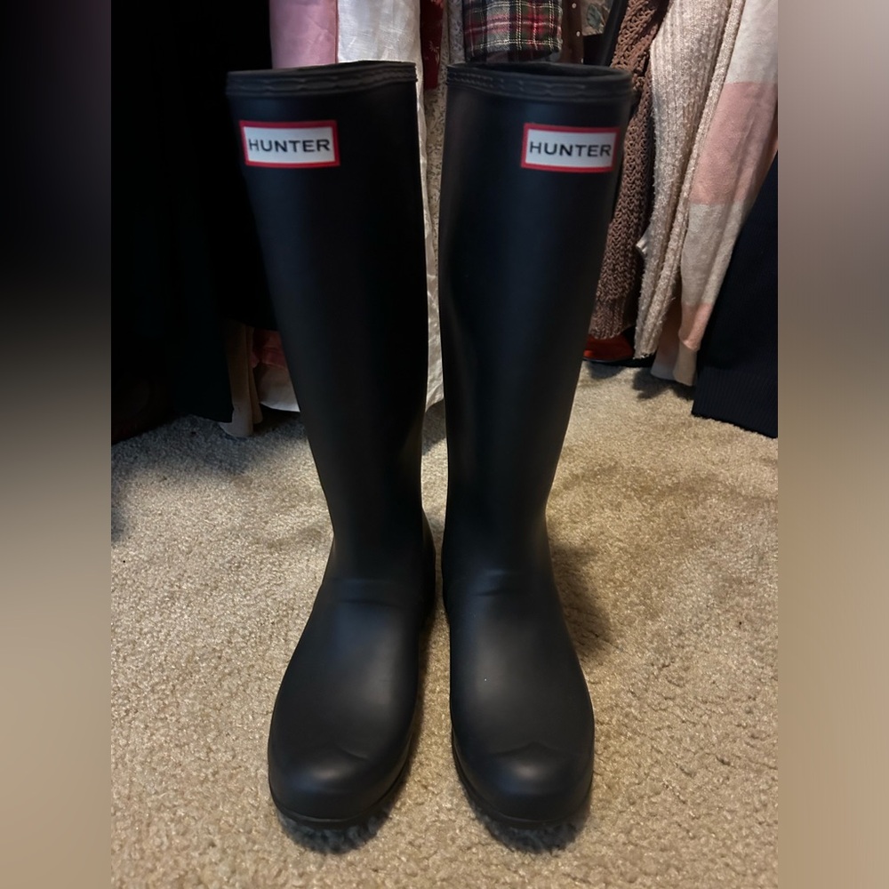 Black Hunter Tall Boots!